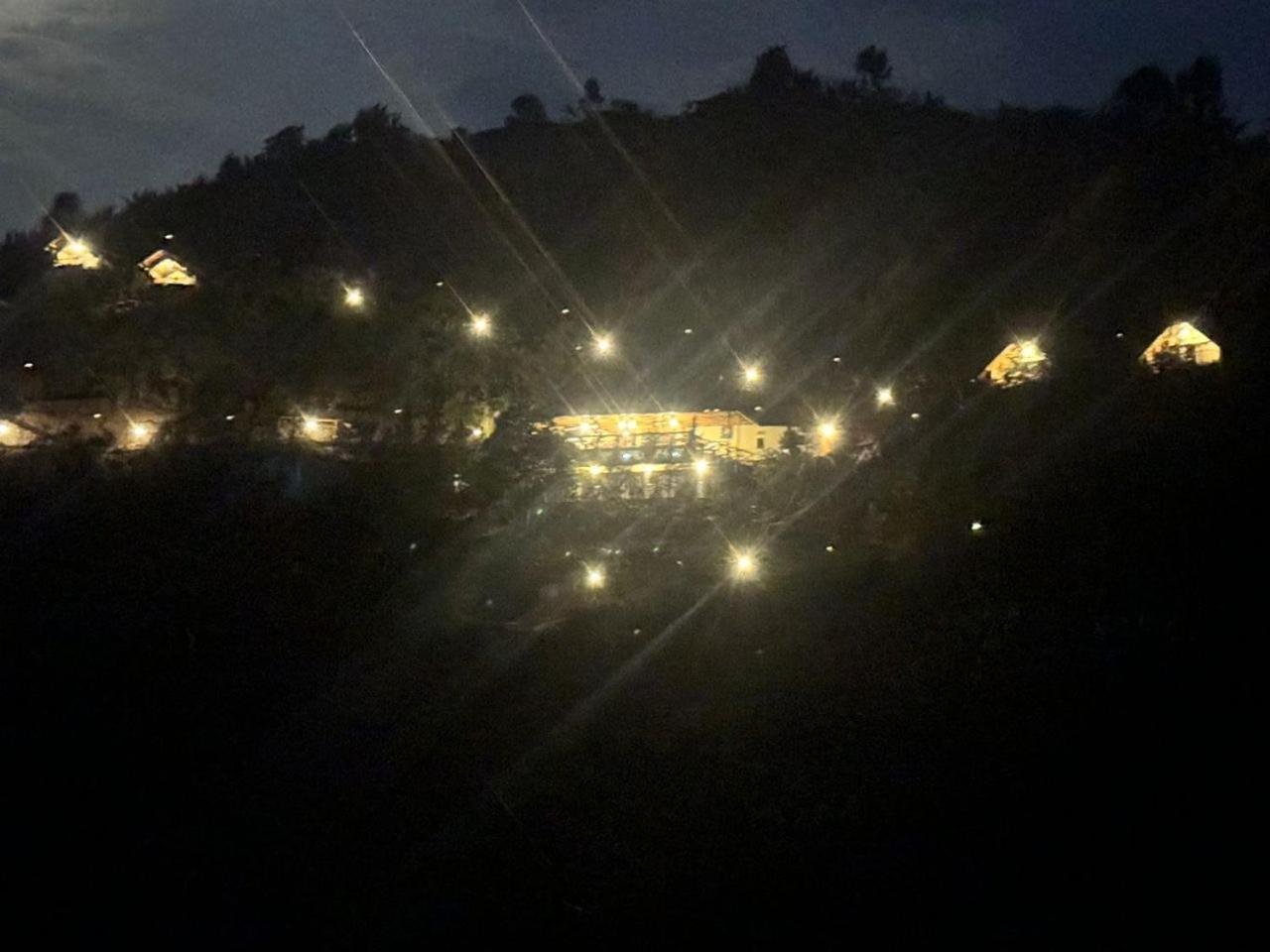 My Hill Eco Lodge Ruhengeri ภายนอก รูปภาพ
